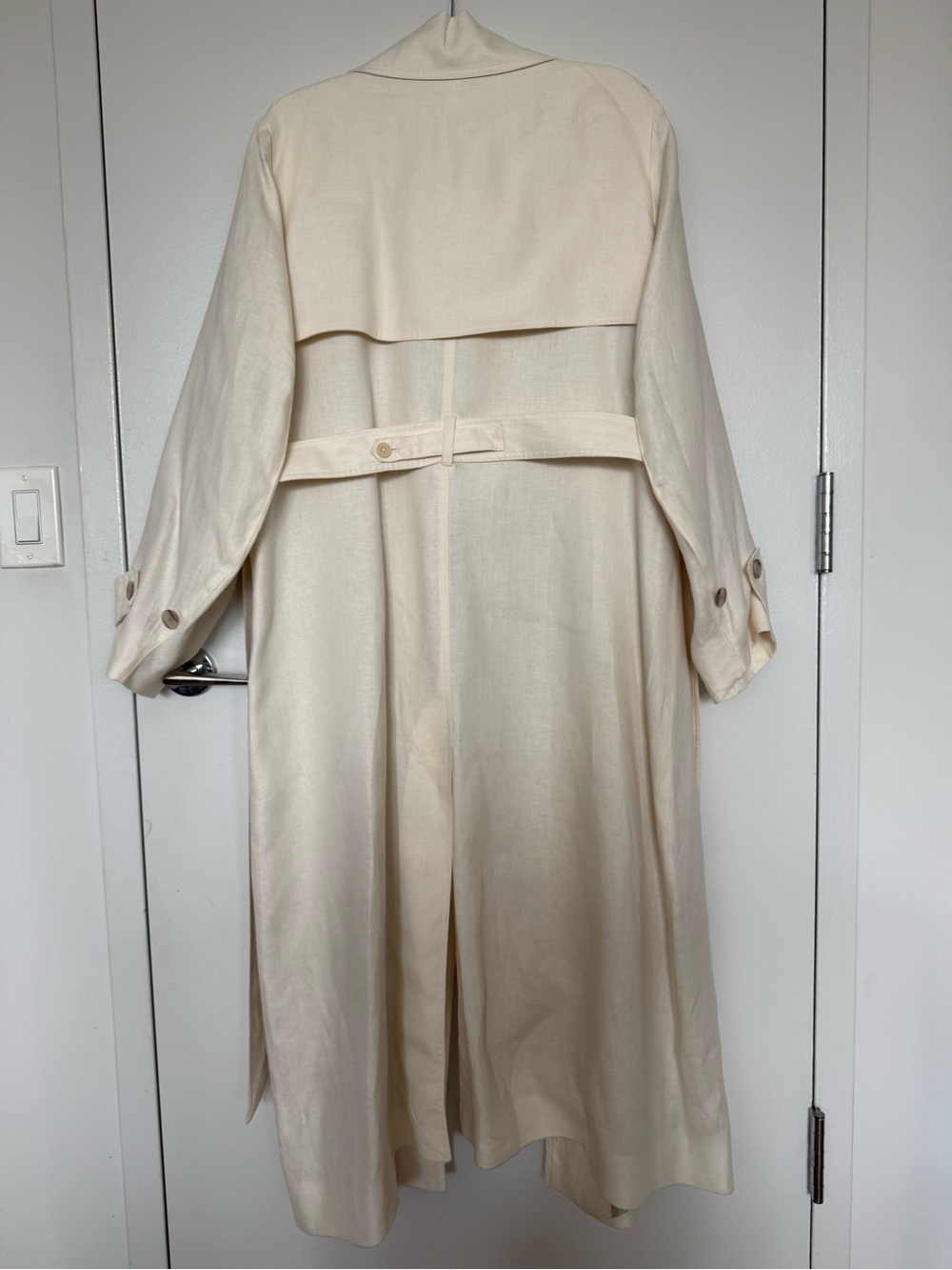 Women's Cream Long Linen Trench Coat - Classic Lightweight Overcoat - Picture 3 of 4